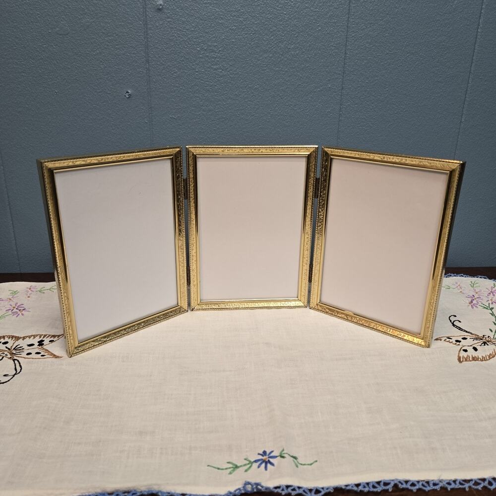 Vintage Trifold Picture Frame Gold Tone Hinged 5x7 Photo Collage MCM Brass